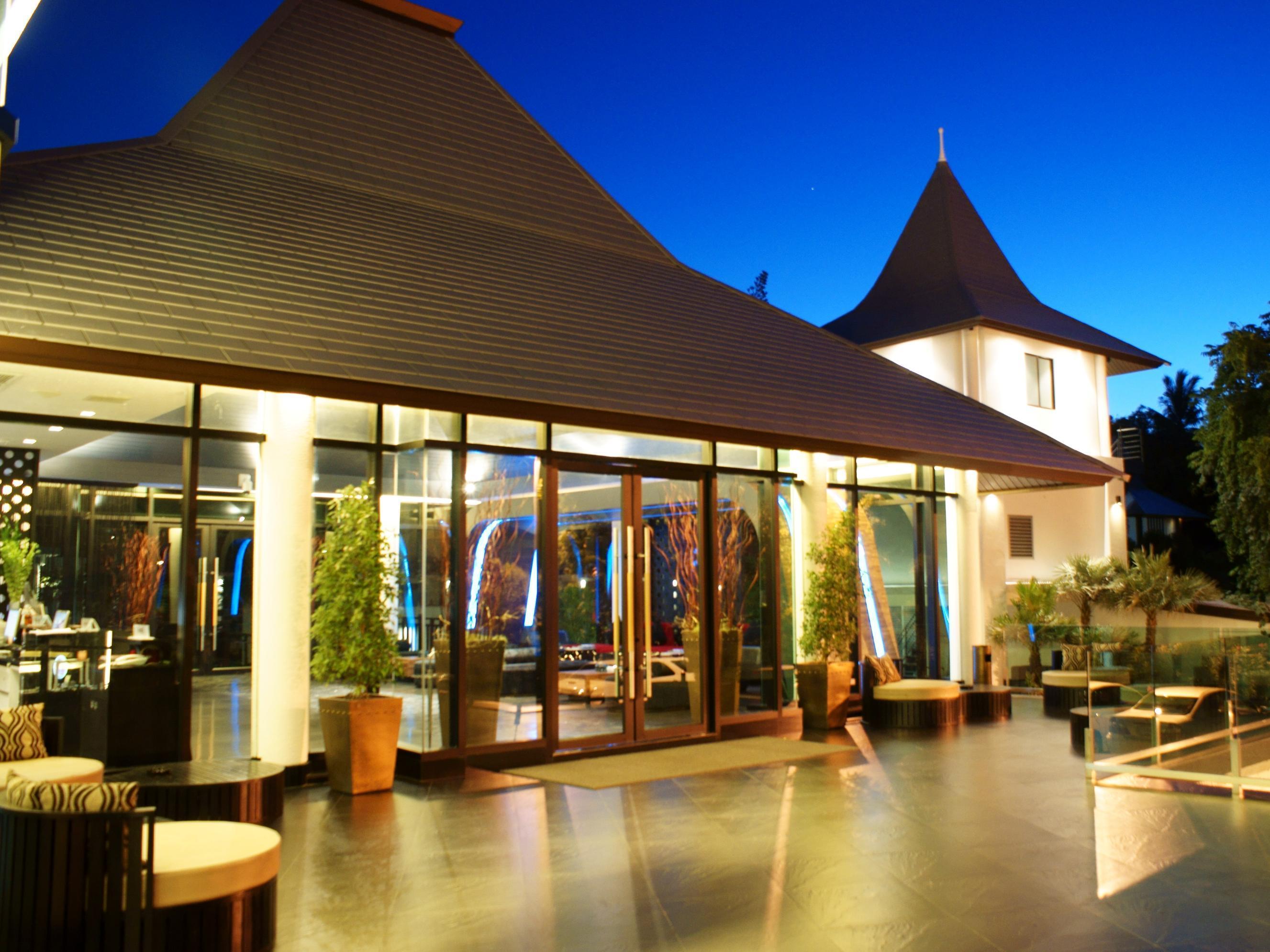 Z Through By The Zign Hotell Pattaya Exteriör bild