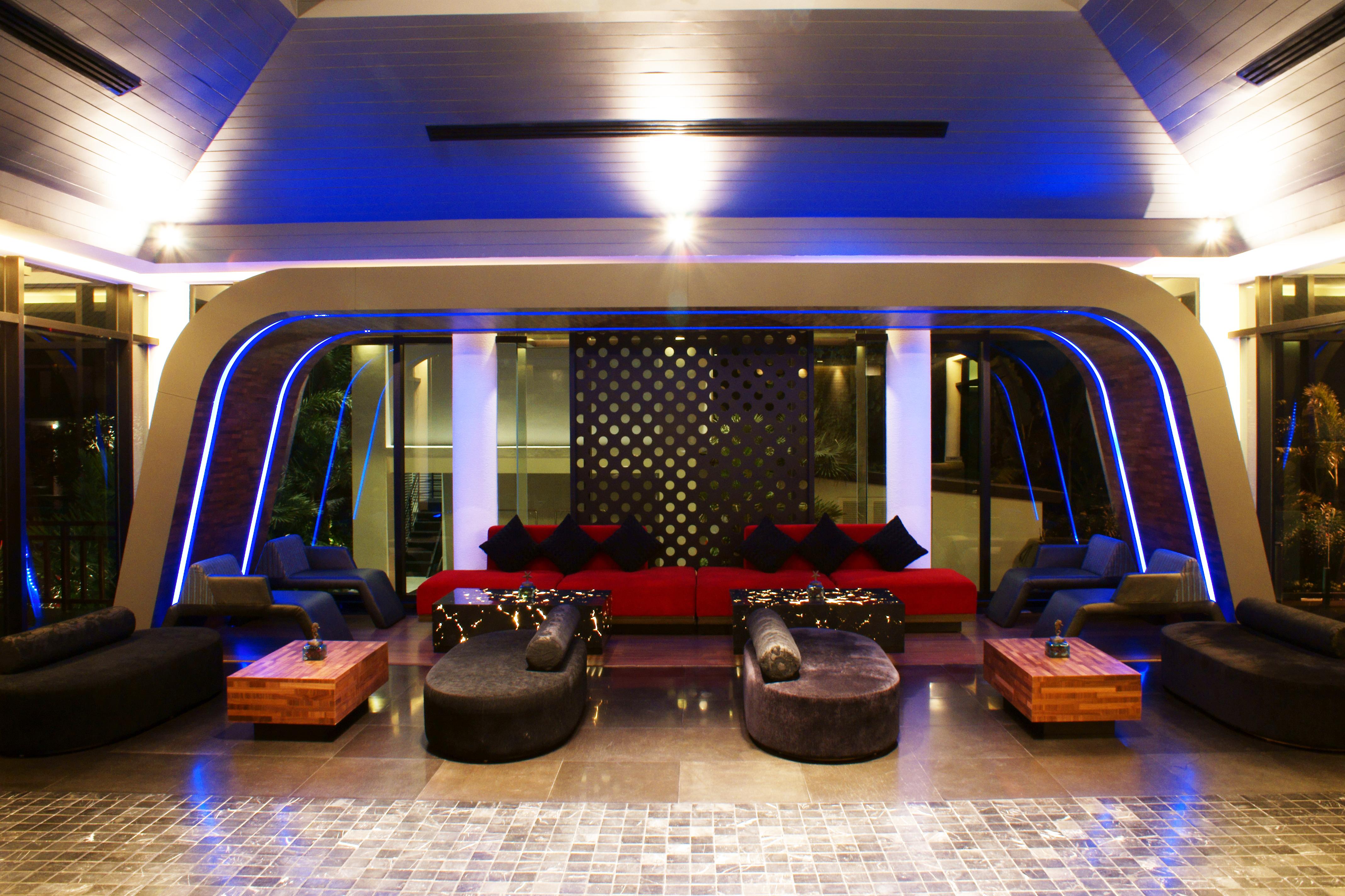 Z Through By The Zign Hotell Pattaya Exteriör bild