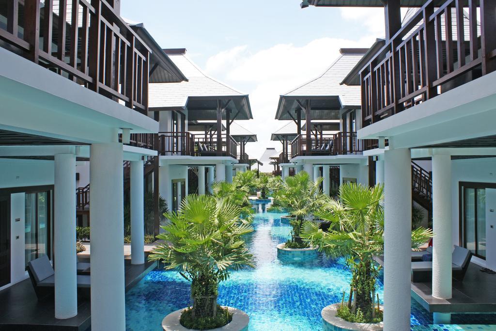 Z Through By The Zign Hotell Pattaya Exteriör bild