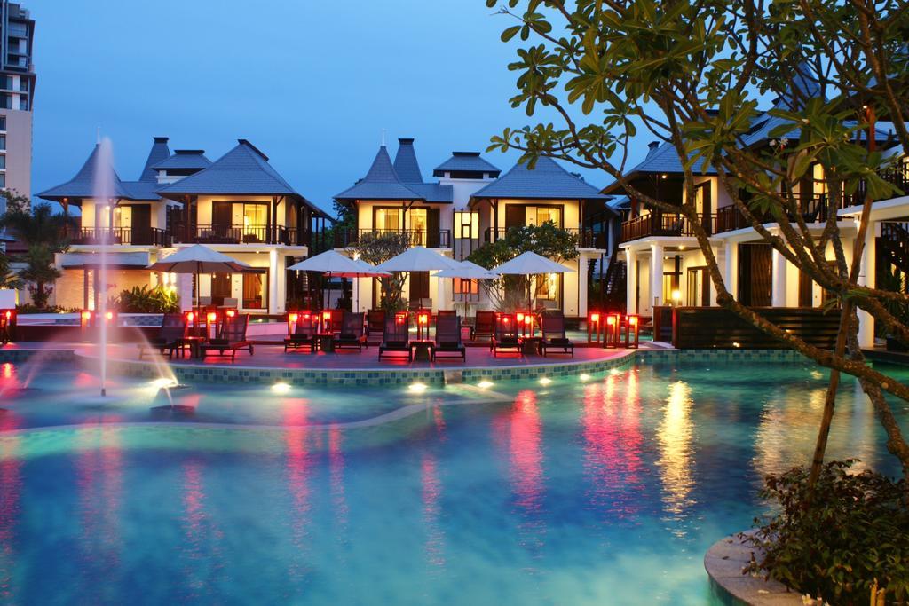 Z Through By The Zign Hotell Pattaya Exteriör bild