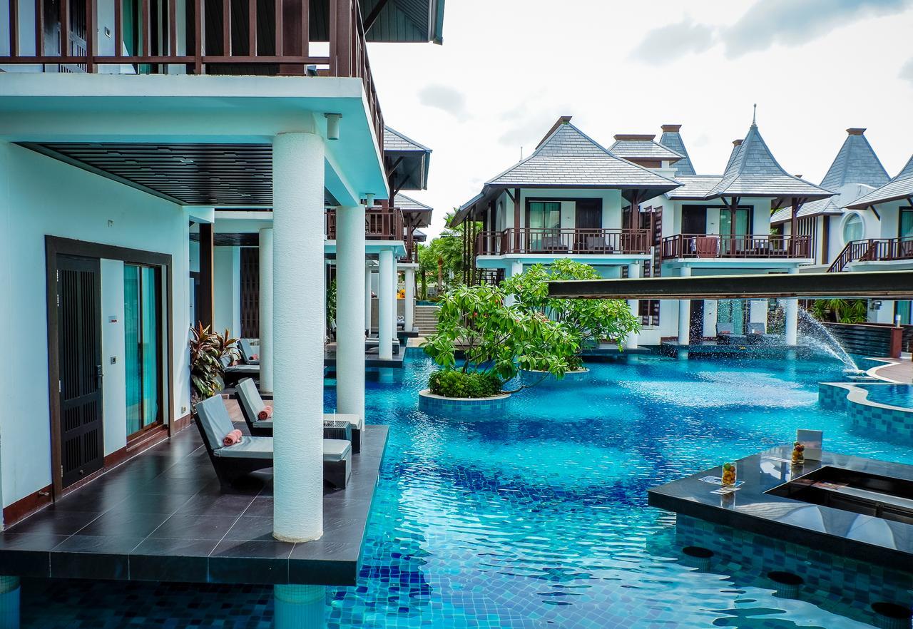 Z Through By The Zign Hotell Pattaya Exteriör bild